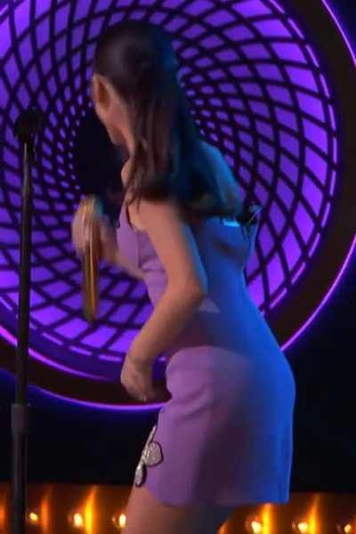 she must be so tight