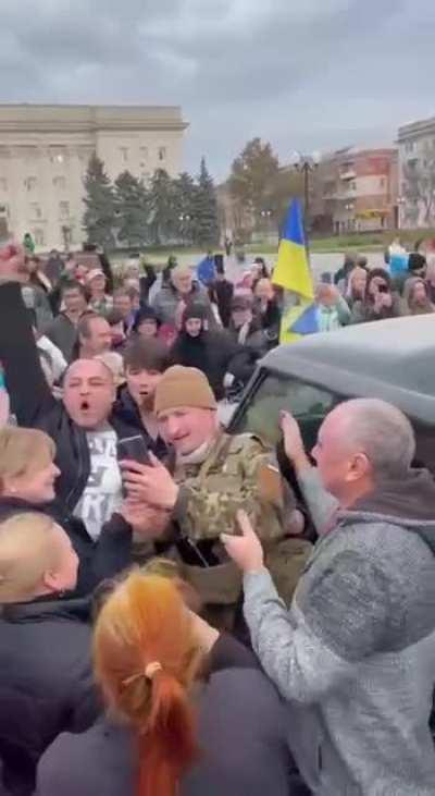 How real liberators are welcomed