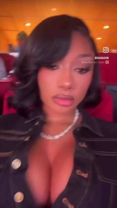 Megan’s glam from last night 💋