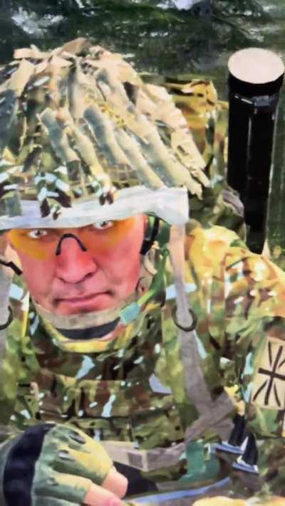 I felt uncomfortable sitting in front of British soldier model