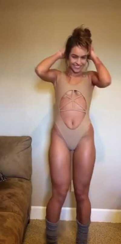 Sommer Ray has such an incredible ass