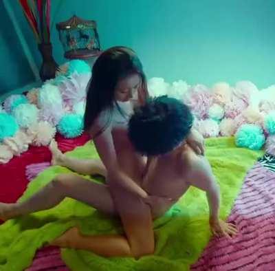 Horny Korean GF Erotic Bed Sex