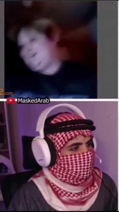 Bottom dude look like a jar of marmalade