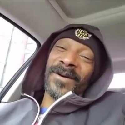 Snoop listening to Let it go