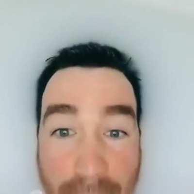 A very important message from Master Chief's actor