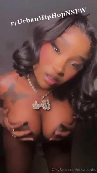 Topless ass clapping and shaking