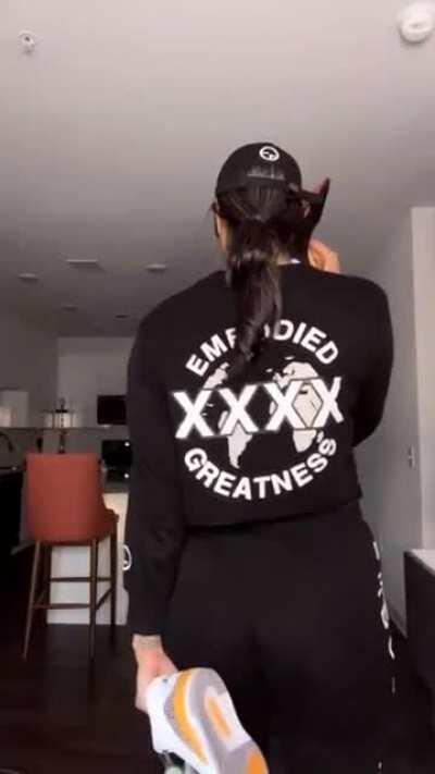 If you like them tall, She's 6'4