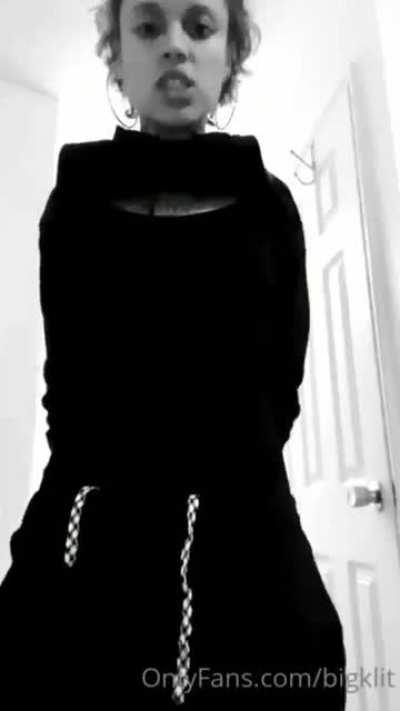 idk man her of so ass