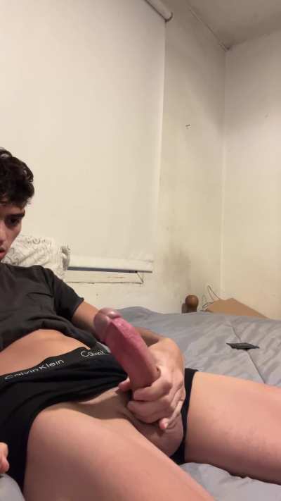 I just want to have fun in my bed