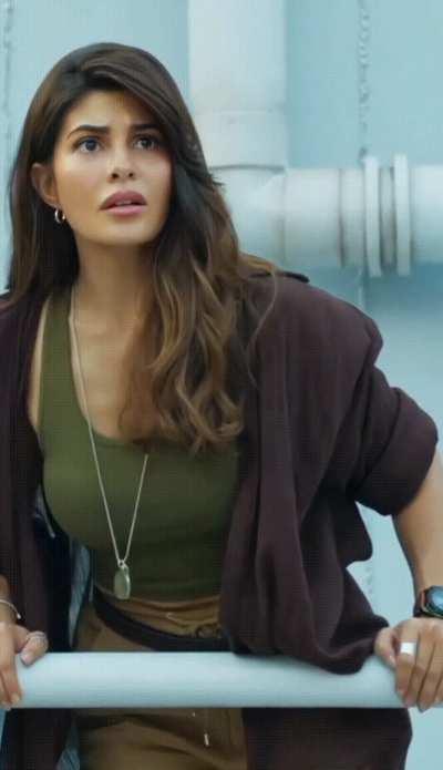 Babe in Ram Setu (1)