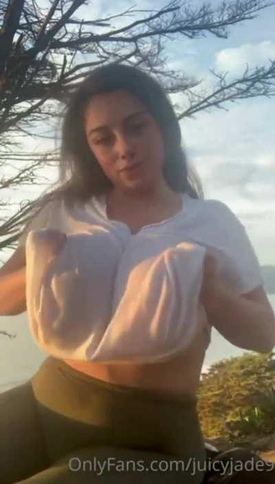 Giant tits reveal