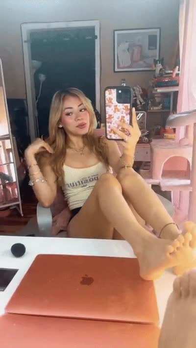 @luckiestgirlever555