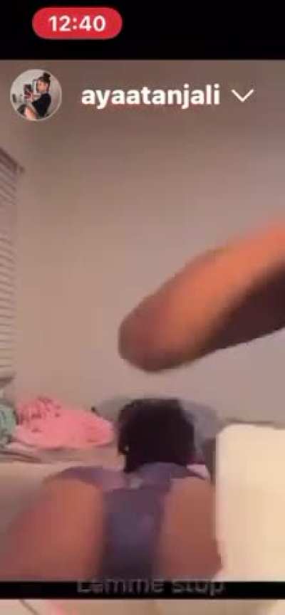 Aya twerking on ig live😍😍