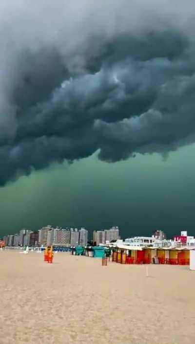 Super tormenta en Miramar