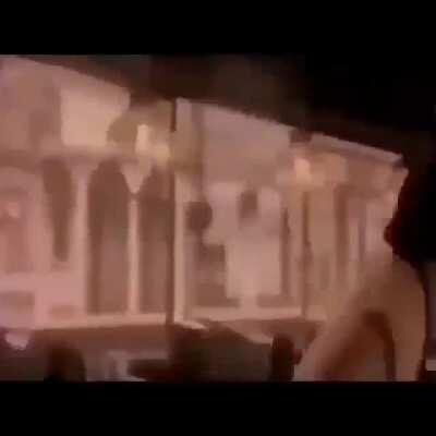 NOOOO PECKY 😭😭