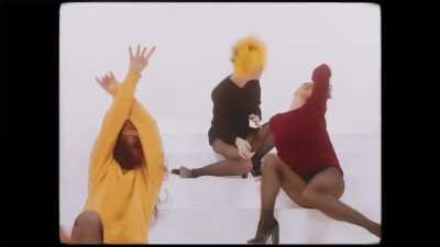 Tessa Violet(i like the idea of you) X Beck(peaches and cream)