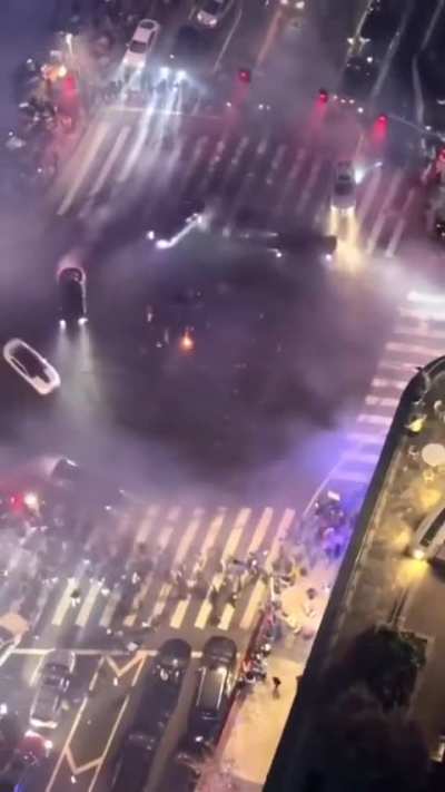 Los Angeles is being destroyed by the ICE protesteer