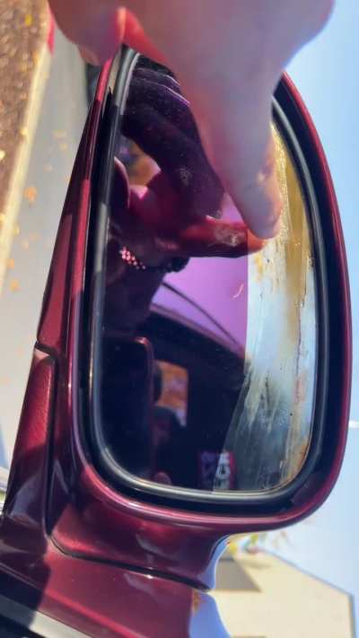 Question about Le Sabre mirror.