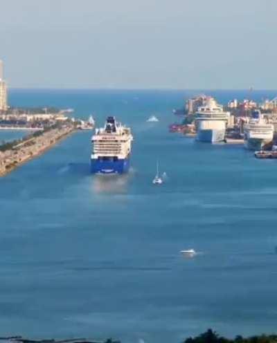 desfile de barquinhos 