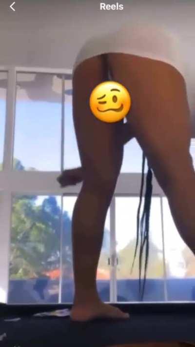 Chrisean rock those cheeks though