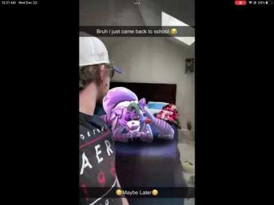 This man is in love with Roxanne wolf