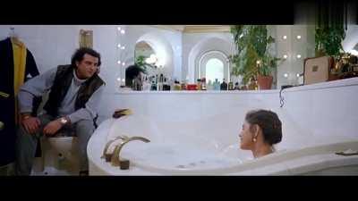 Corinne Clery in Vacanze Di Natale '90