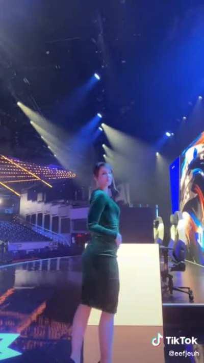 The green dress 😍