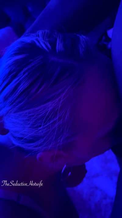 That pro athlete came to see me again 🥰 He has like NO fat on his body and his glutes were solid muscle, so fucking sexy. I had him come by after the kids were in bed.