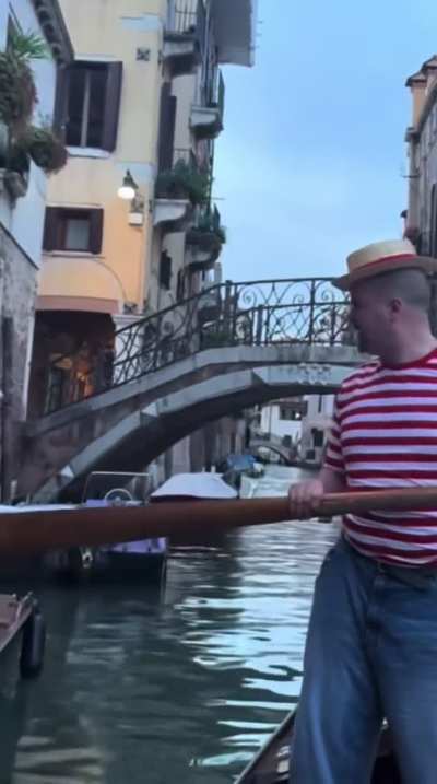 Take me to Venice babe