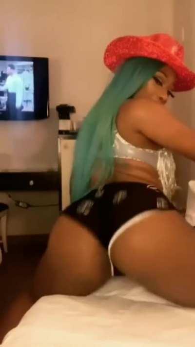 Doing what she do best