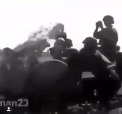 The WWW in 1945 be like: