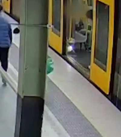 People consistently falling between platform and train
