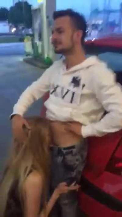 Blowjob At A Gas Station In Turkey