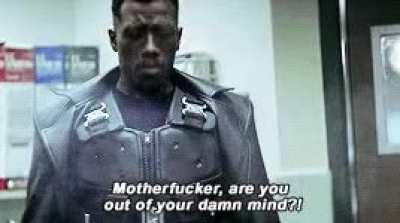 MRW the customer I'm helping starts screaming at me.