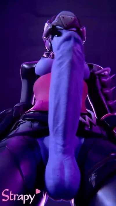 Widowmaker showing off (strapy)