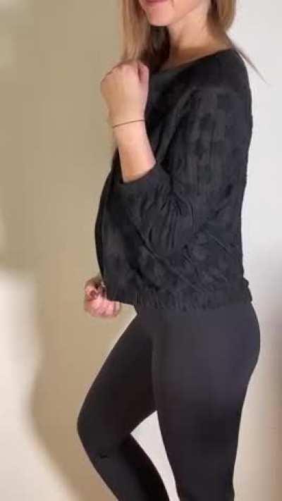 I hope there are some men here who prefer natural mombods