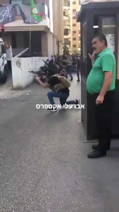 Dude taking a smoke break during a fire fight