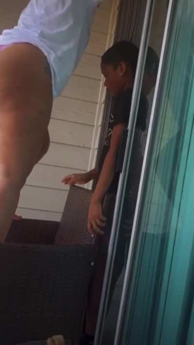 Diamond live 🤦🏾‍♂️😩