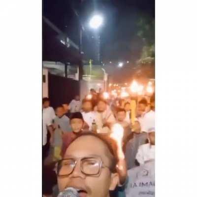 Hair is incombustible, right?