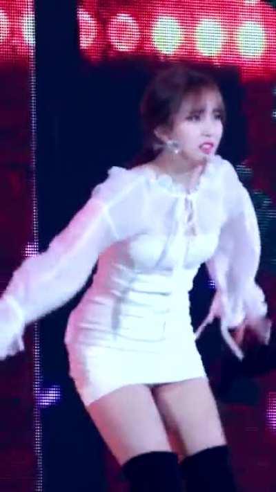 MYOUI MINA