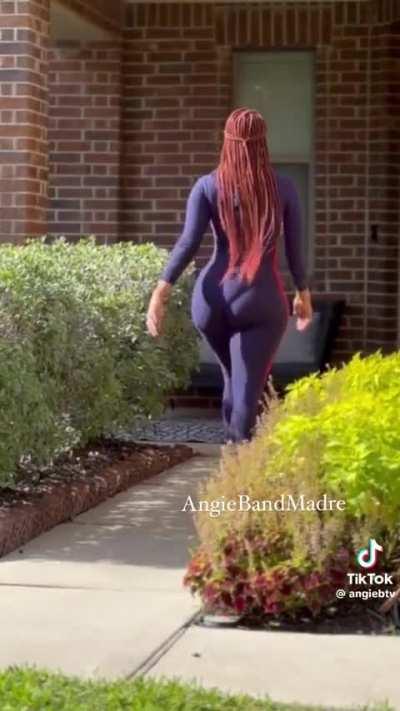 Good lawd 😮‍💨