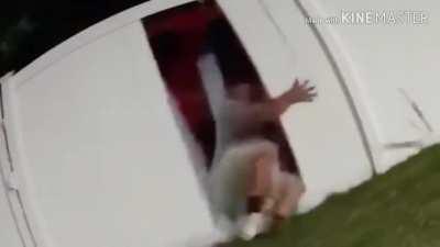 Dani saying T H I C C fir 20 seconds straight