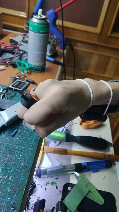 Elektroşok yaptım beler