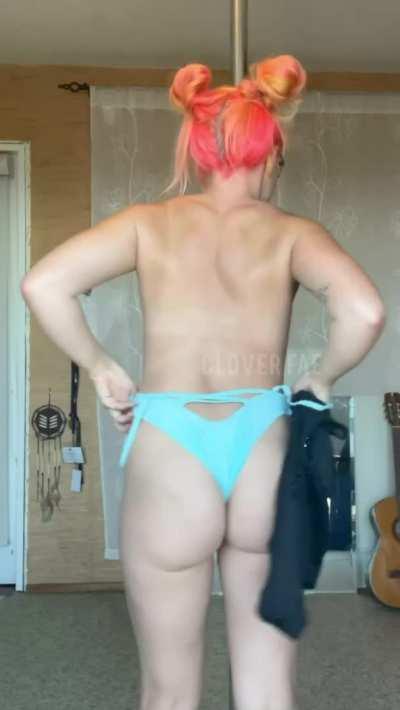 I think blue is my colour [stba]