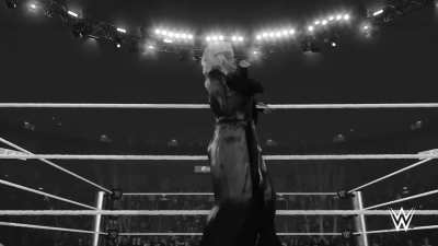 This MyRise entrance fits Toni Storm perfectly