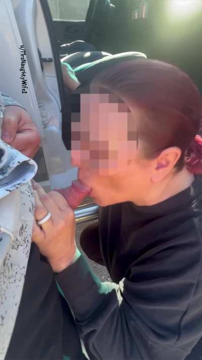 Love sucking husbands cock when we go off-roading. He shares so his friends enjoy it too.