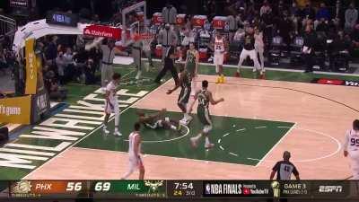 [Highlight] Cameron Johnson Posterizes PJ Tucker