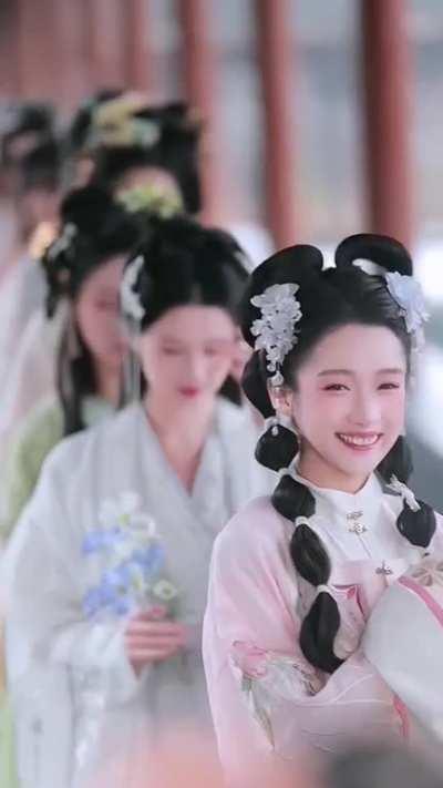 traditional wearing girls