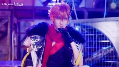 From pro to cosplayer. Ame is slaying it with the cosplay sheeesh