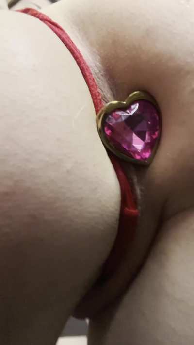 Only things that's missing is your horny face between these cheeks